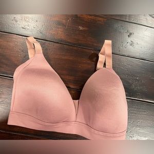 Wireless lounge bra